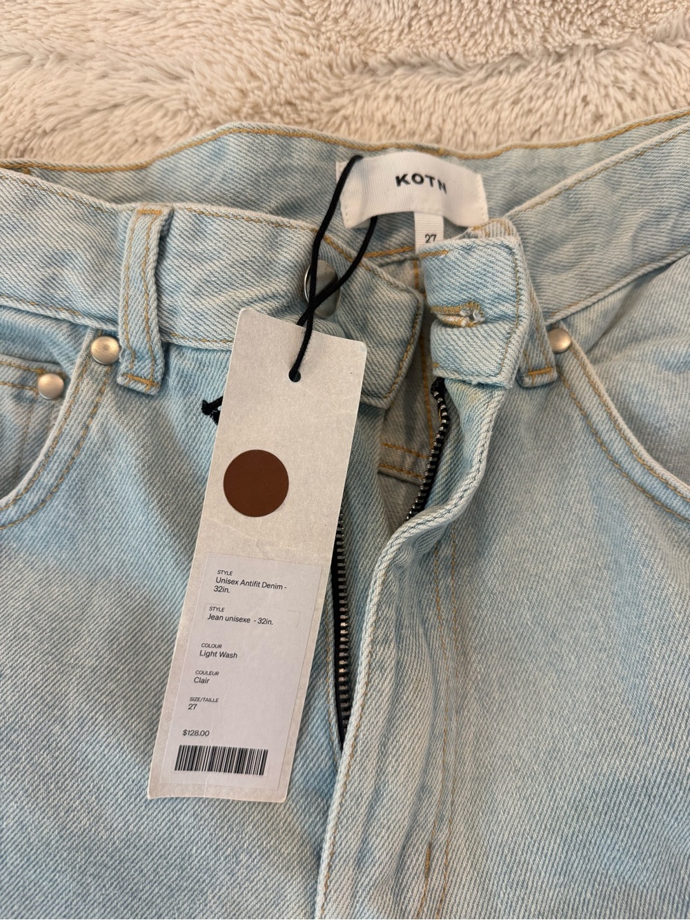 KOTN Light Blue High-Rise Women’s Jeans